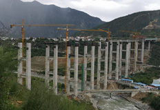 桑然路香巴拉大桥主体工程即将完工